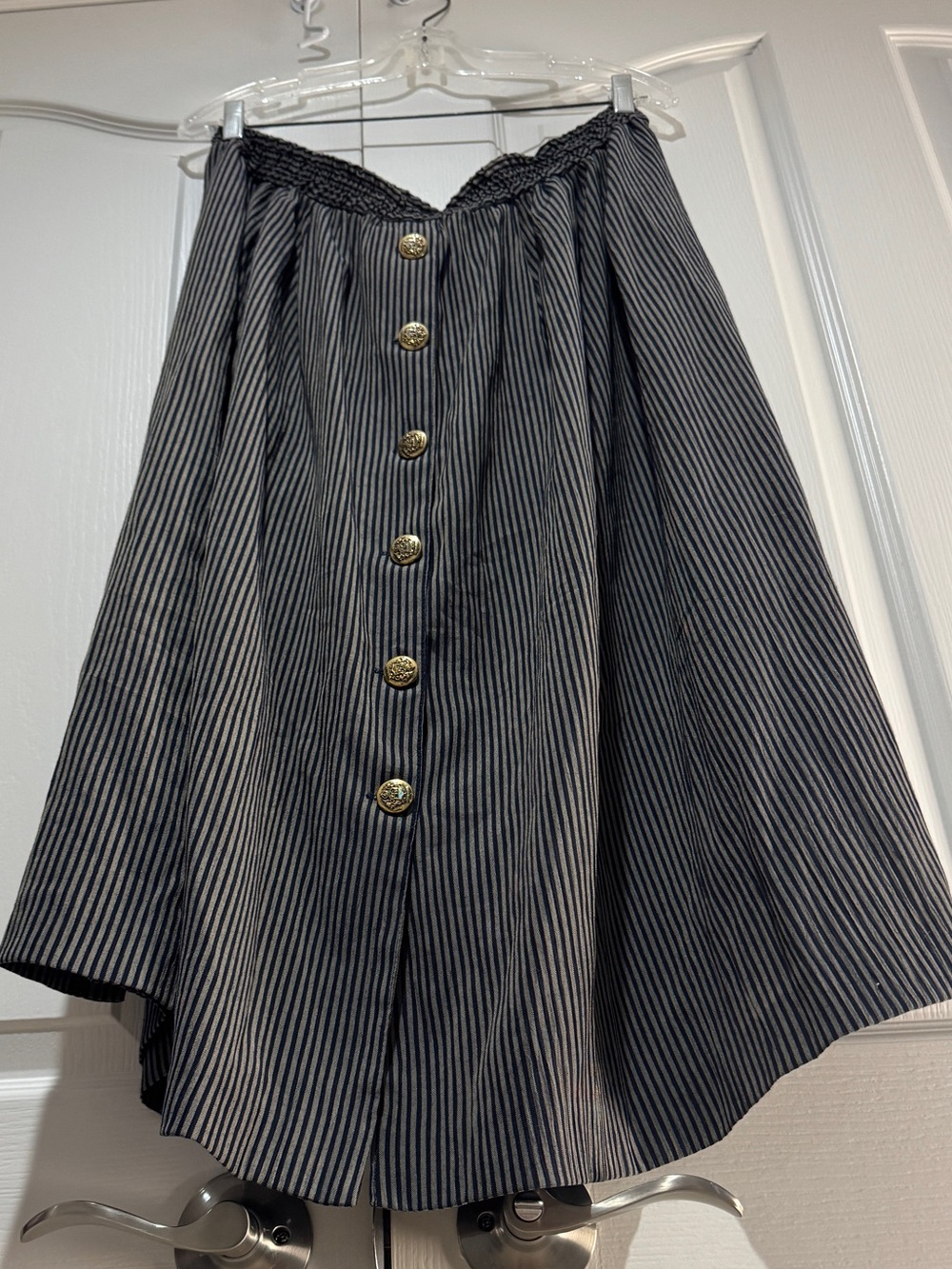 Vintage 80sPV Sport Woven Rayon Striped Midi Skirt Gold Crest Buttons pockets XL